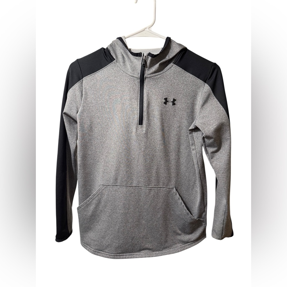 Under Armour Boys Quarter Zip Hoodie in Gray and Black| Size YMD